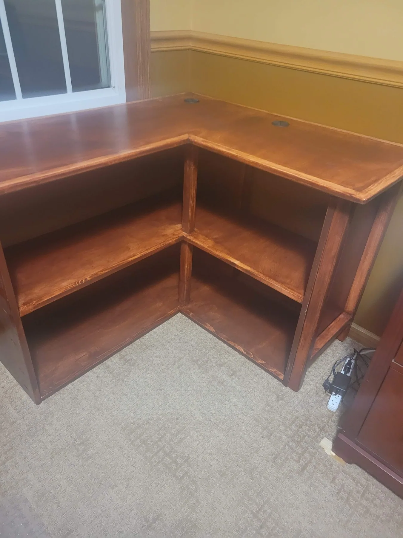 L-Shaped Desk example 2